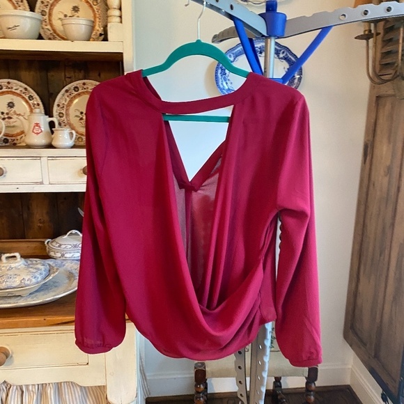 Astr Burgundy Blouse Size M - Picture 3 of 8